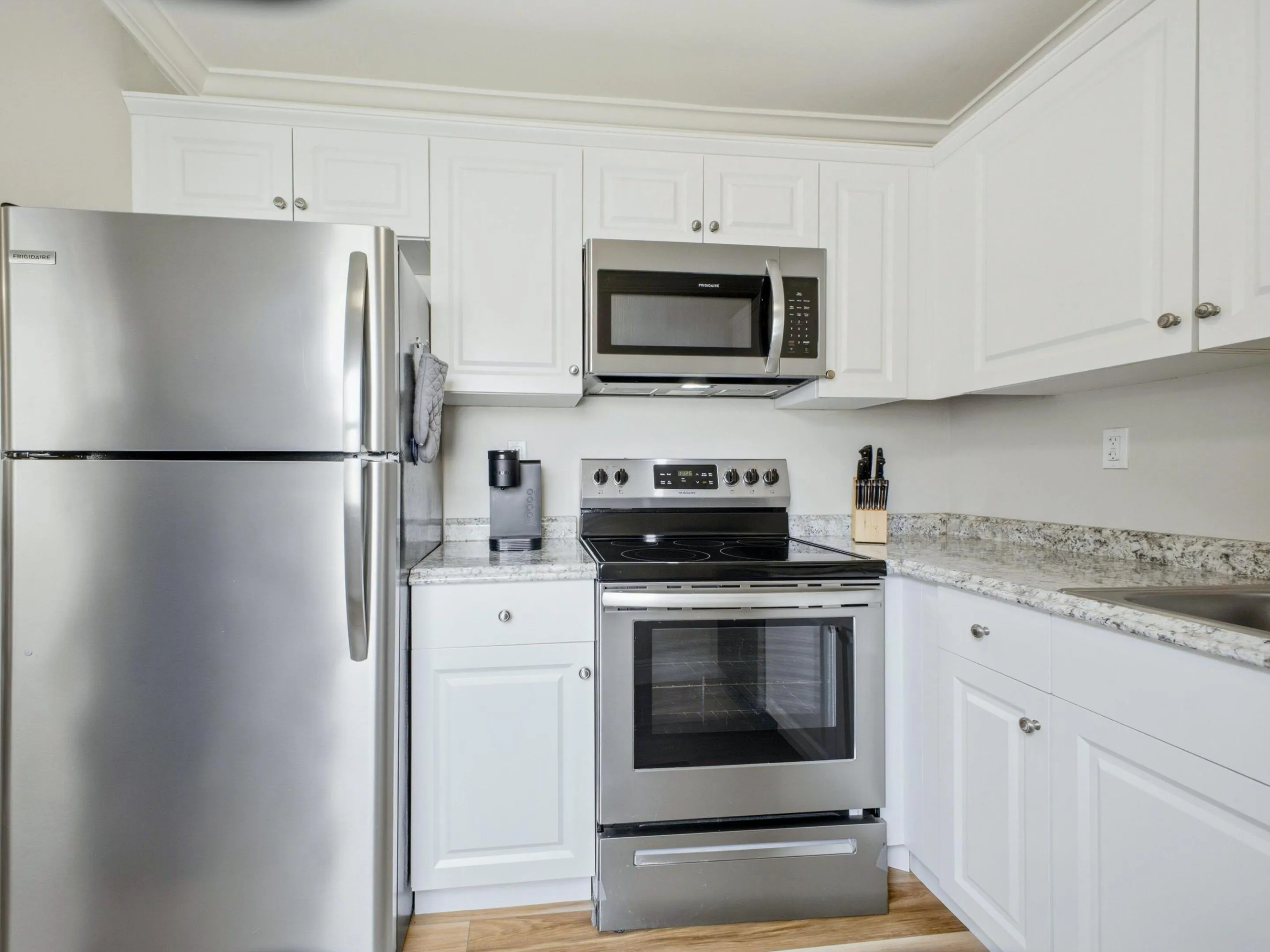 Kitchen 3