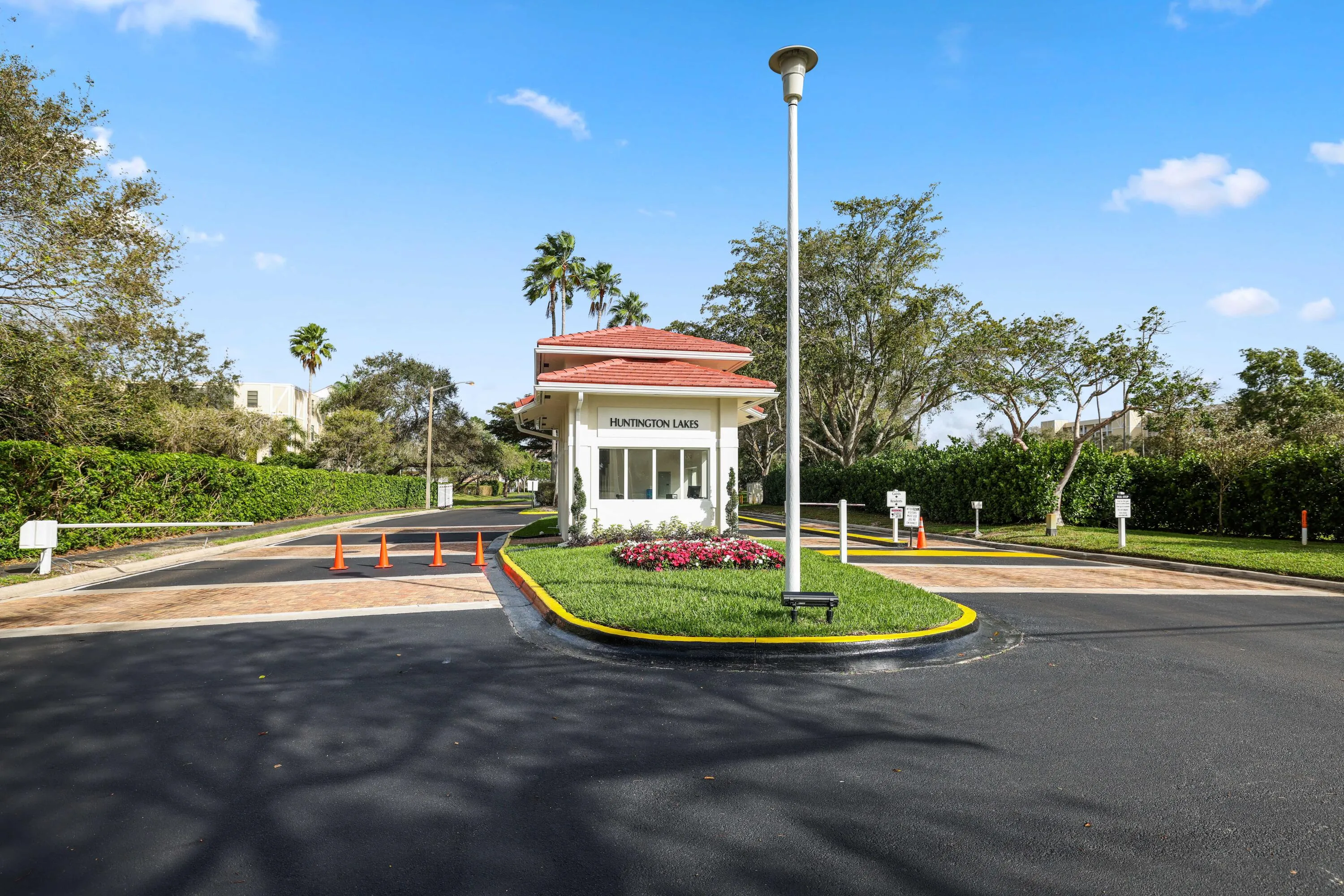 Guard Gate