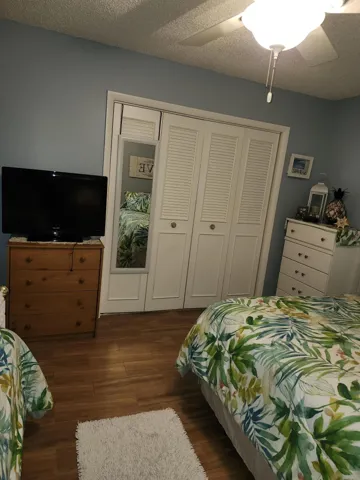 Bedroom Closet