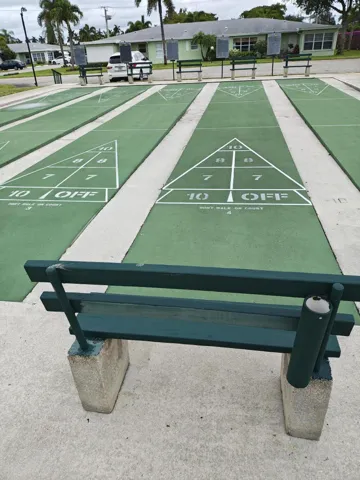 Pickleball Court(s)