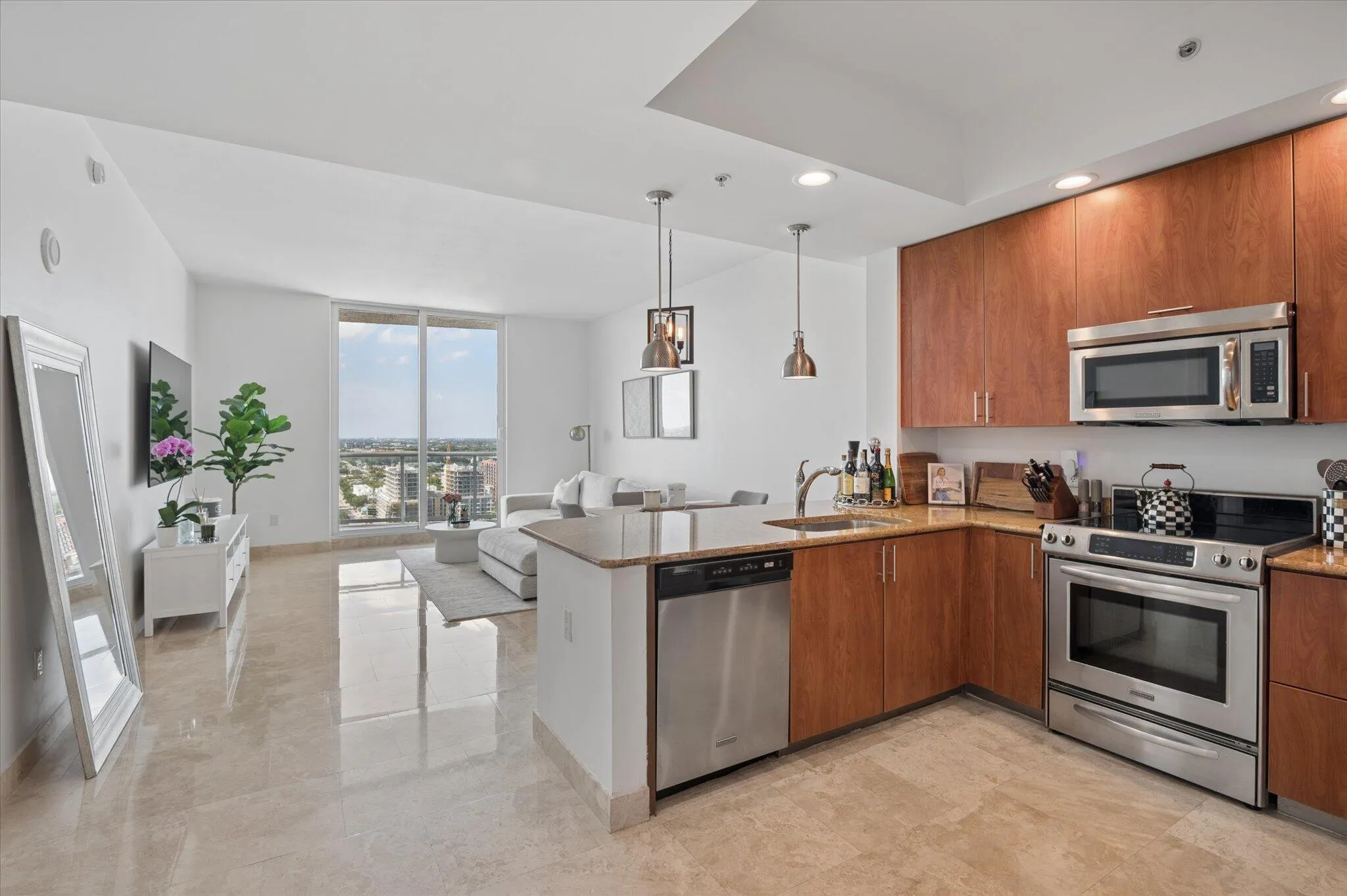 04-Giacobbi-315 NE 3rd Ave #2108-2