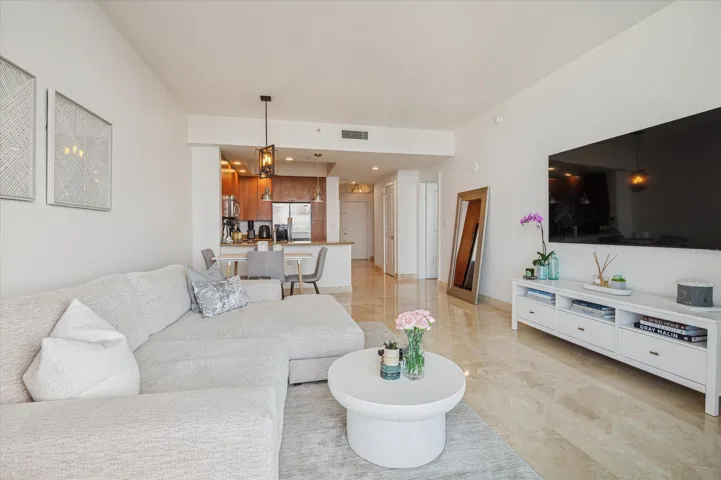 09-Giacobbi-315 NE 3rd Ave #2108-5