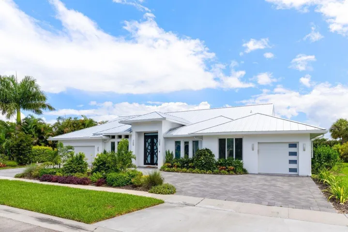 002-11164BocaWoodsLane-BocaRaton-FL-3342