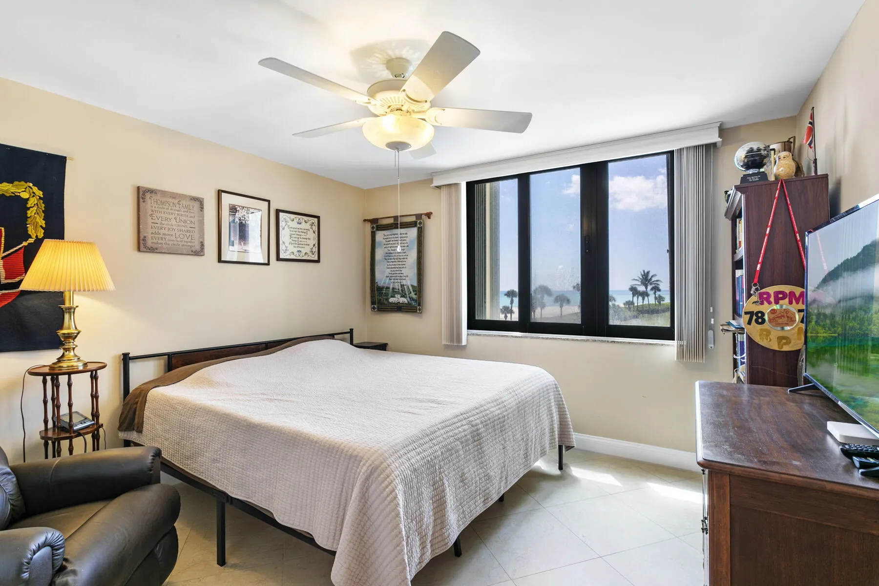 Oceanview Bedroom #2