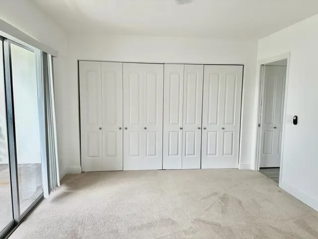 Master Bedroom Lots of Closets