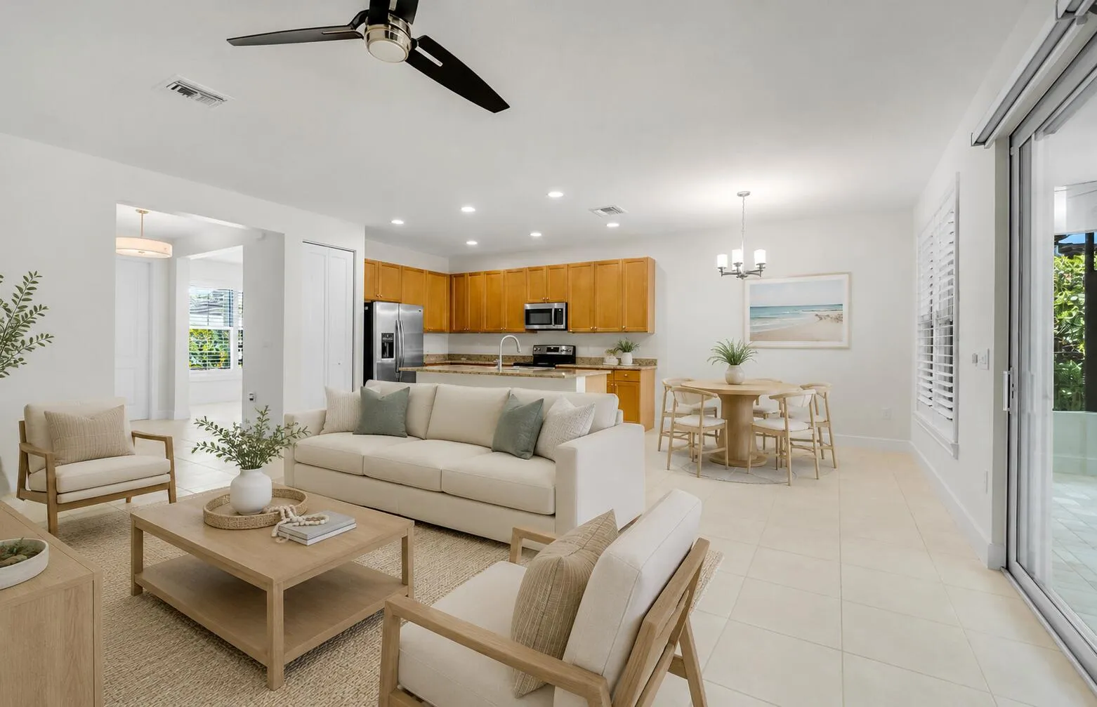 Living Room/Eat In Kitchrn
