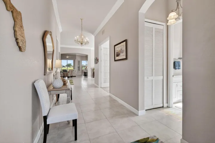 332NWStratfordLn(8)
