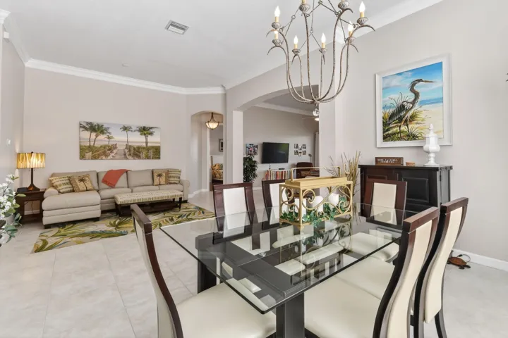332NWStratfordLn(19)