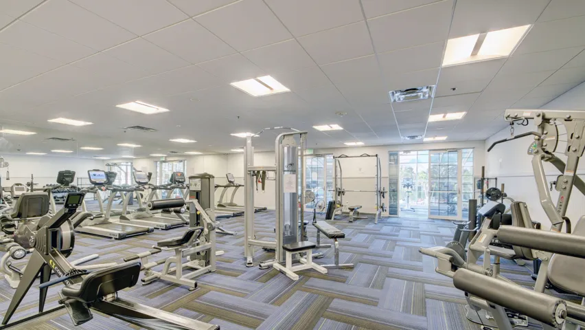 Fitness Center (2)