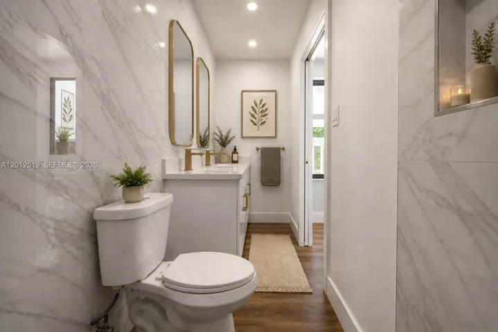 2nd Bathroom, Virtually Staged