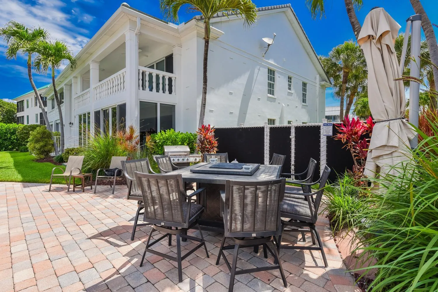 BBQ and poolside dining space