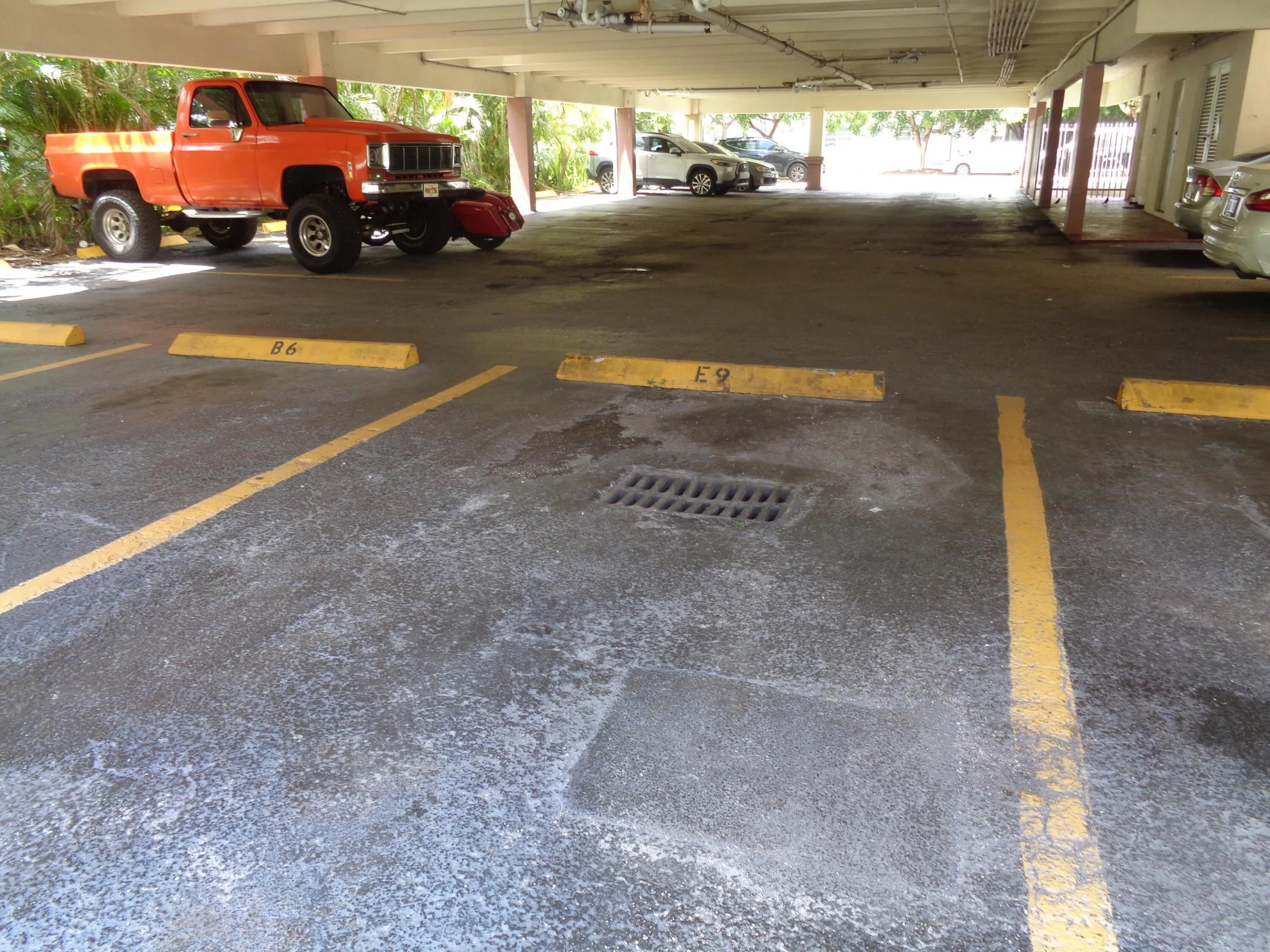 2008 Jackson E9 Parking