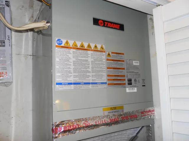 AC