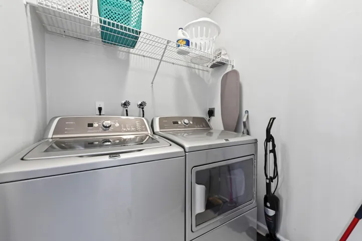 26 Laundry room 01