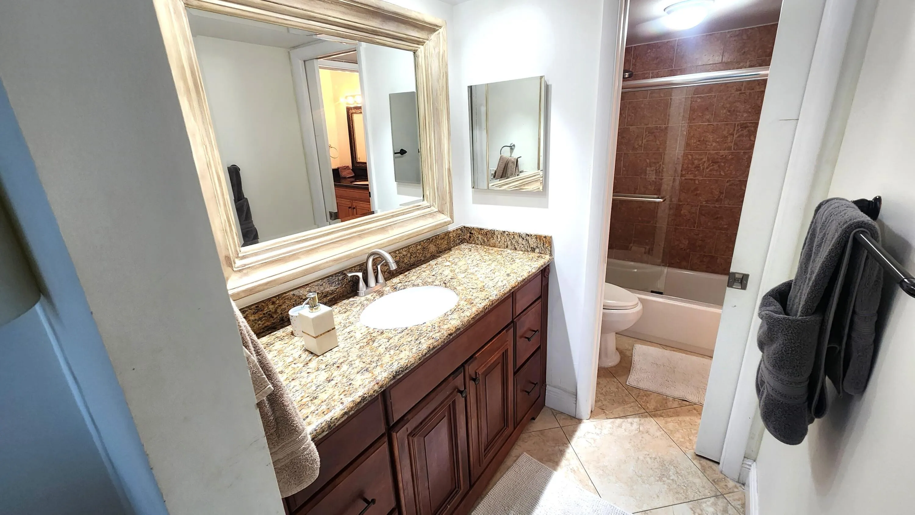 3rd bath vanity