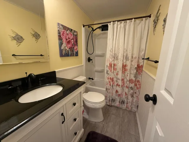 UPDATED 2ND FULL BATH