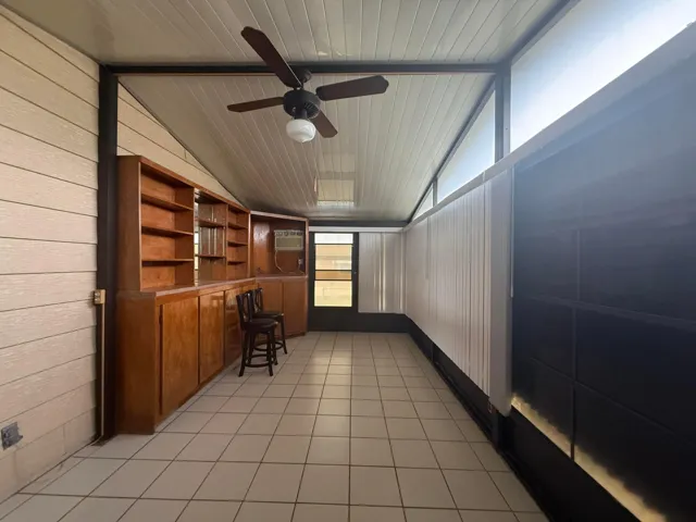 FRONT FLORIDA ROOM