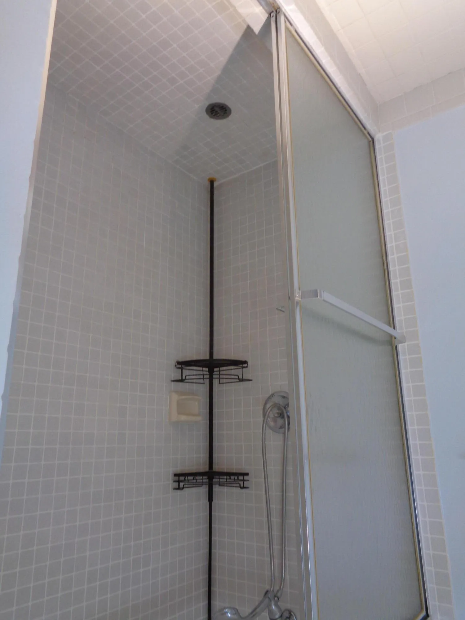 6328 Longboat Bathroom 2 Shower