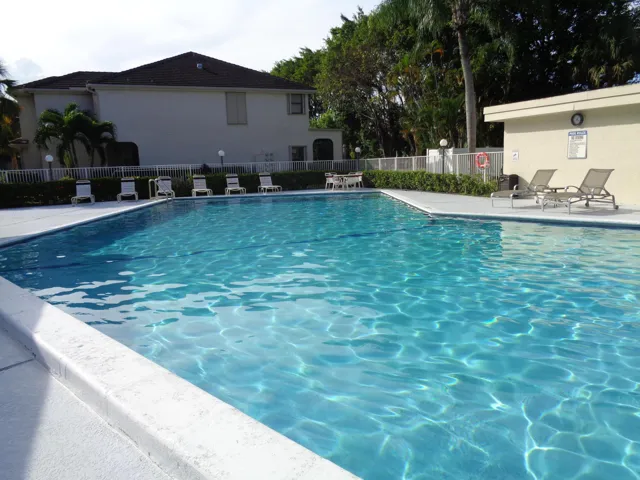 Windsong Pool