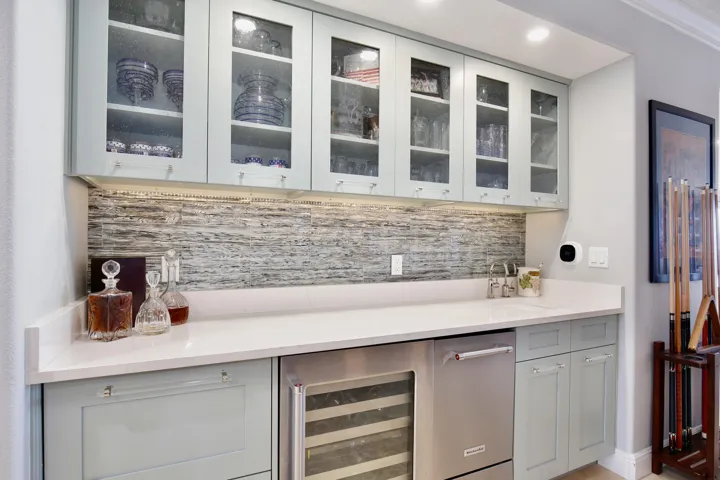 Custom Beverage Center