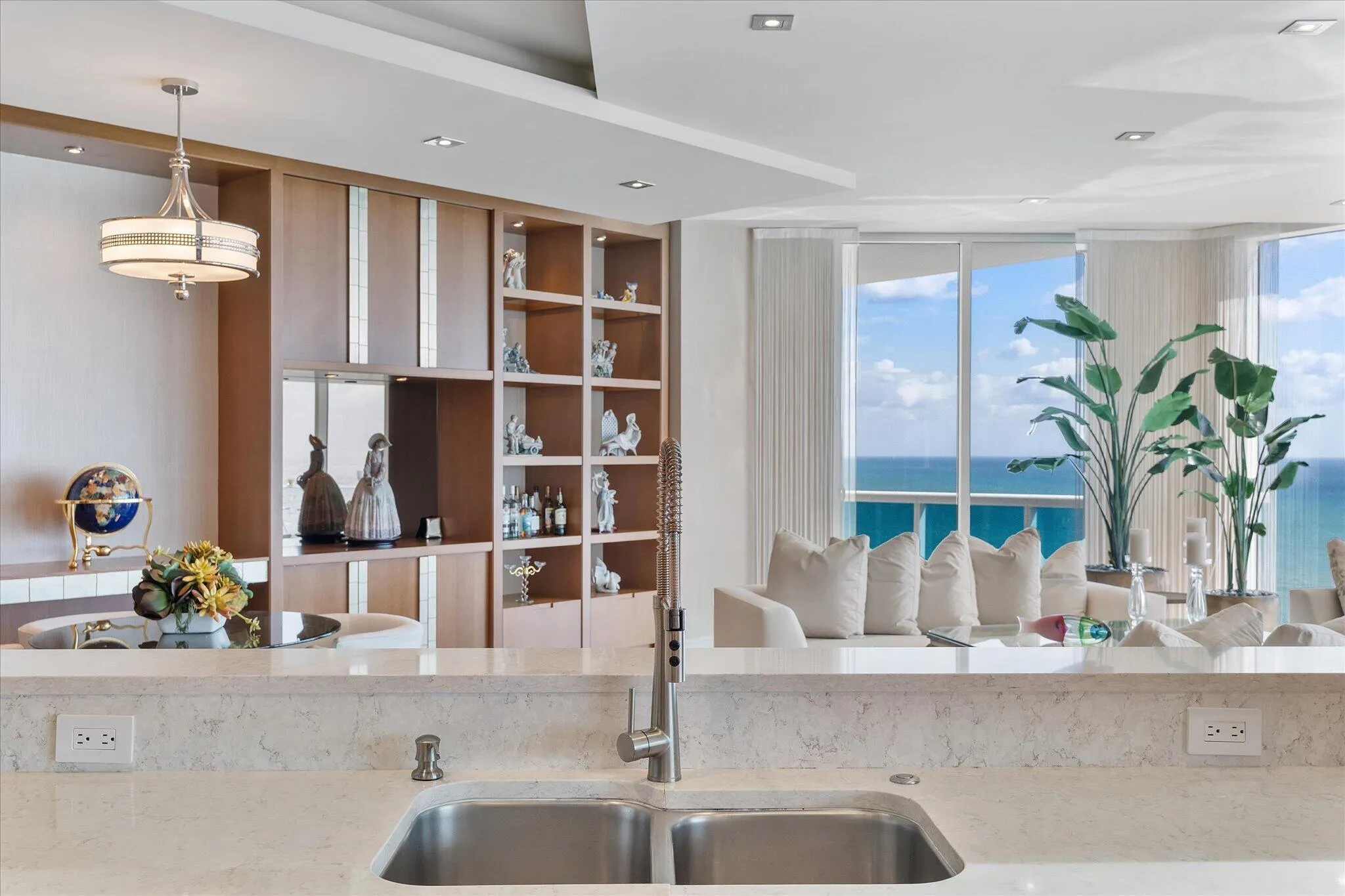 020-2711 S Ocean Dr unit 3602_020
