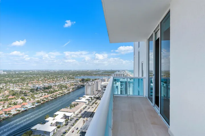 081-2711 S Ocean Dr unit 3602_081