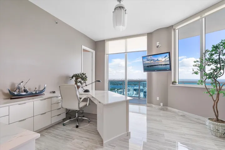 055-2711 S Ocean Dr unit 3602_055