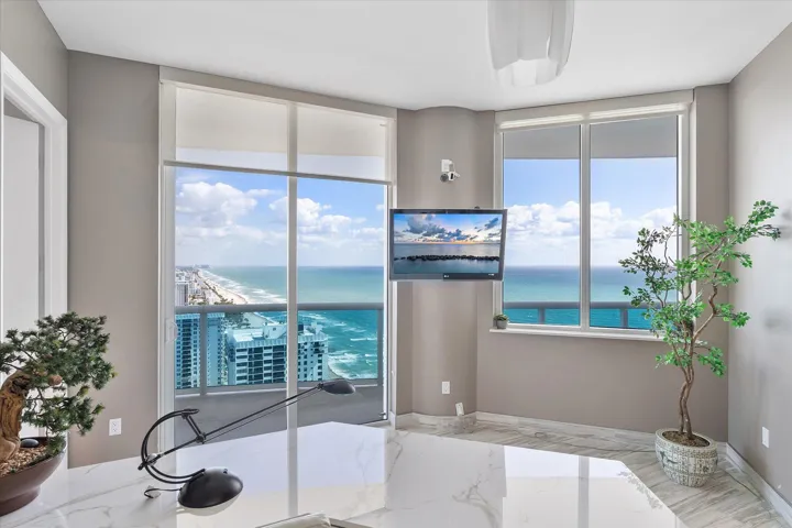 057-2711 S Ocean Dr unit 3602_057