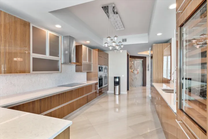 021-2711 S Ocean Dr unit 3602_021