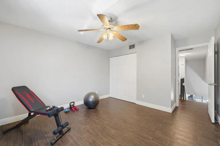 Upstairs bedroom