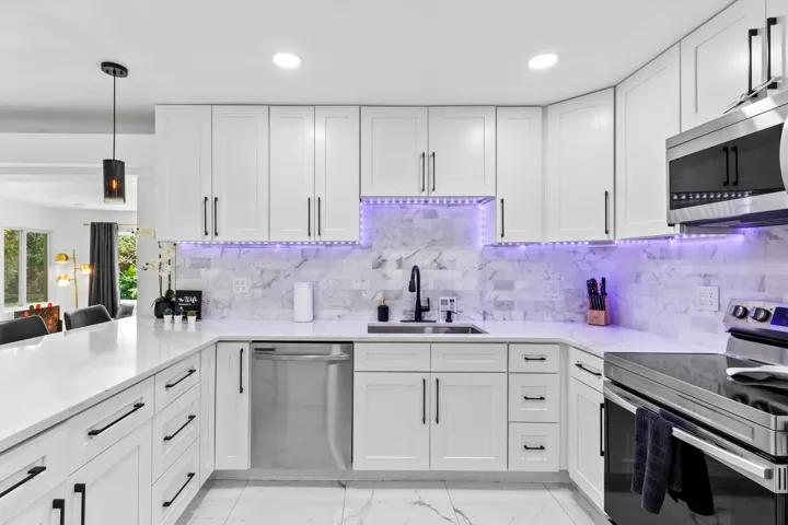 KITCHEN 4