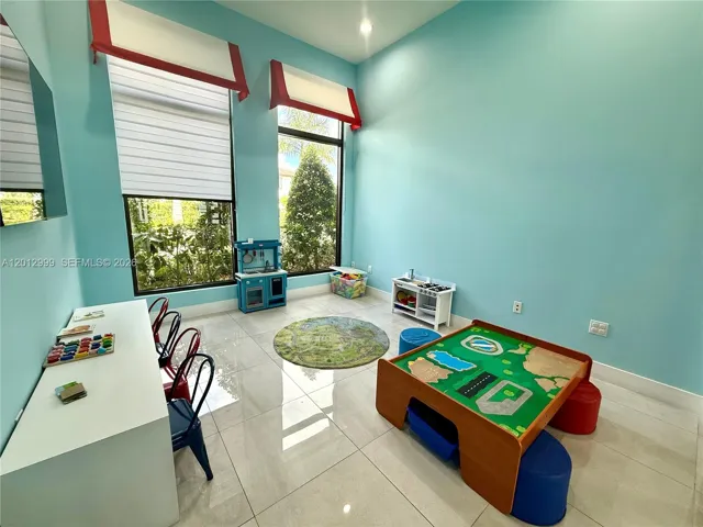 Kids indoor play room