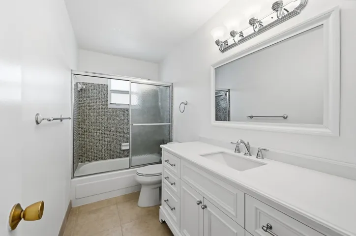 25_stl_3709