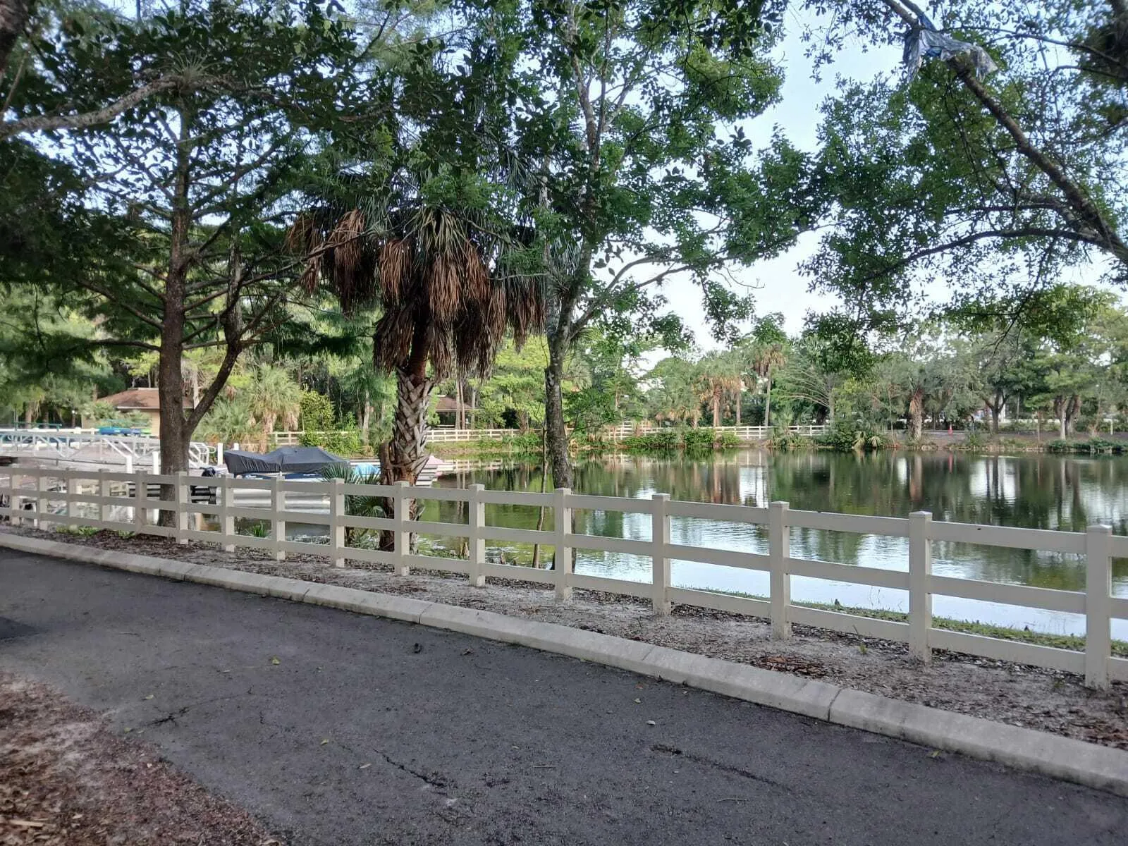 Hampton Pines Park nearby