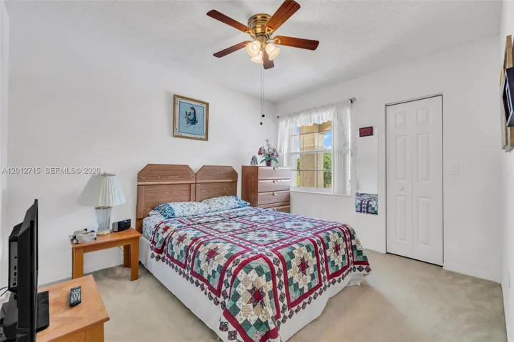 Photo 52