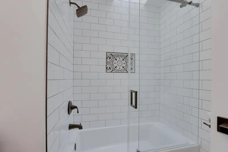hamric.bath1b