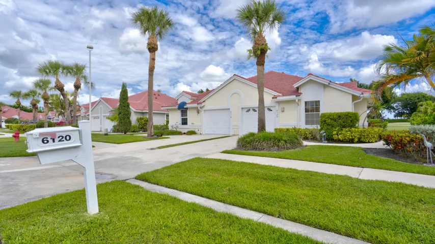 6120 Bear Creek Court, Lake Worth, FL 33