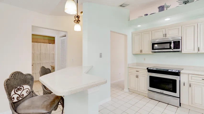 6120 Bear Creek Court, Lake Worth, FL 33