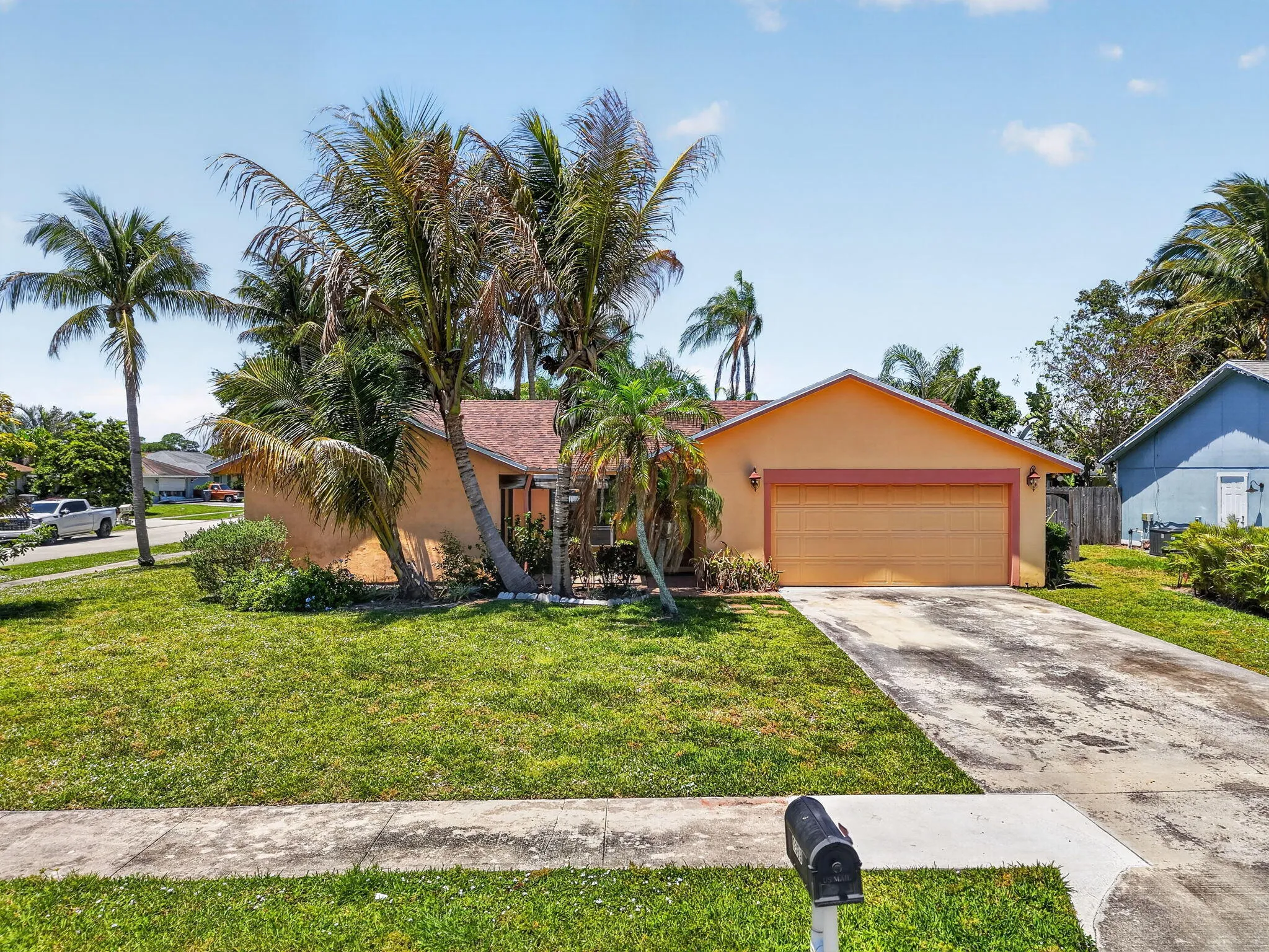 9389 Longmeadow Circle