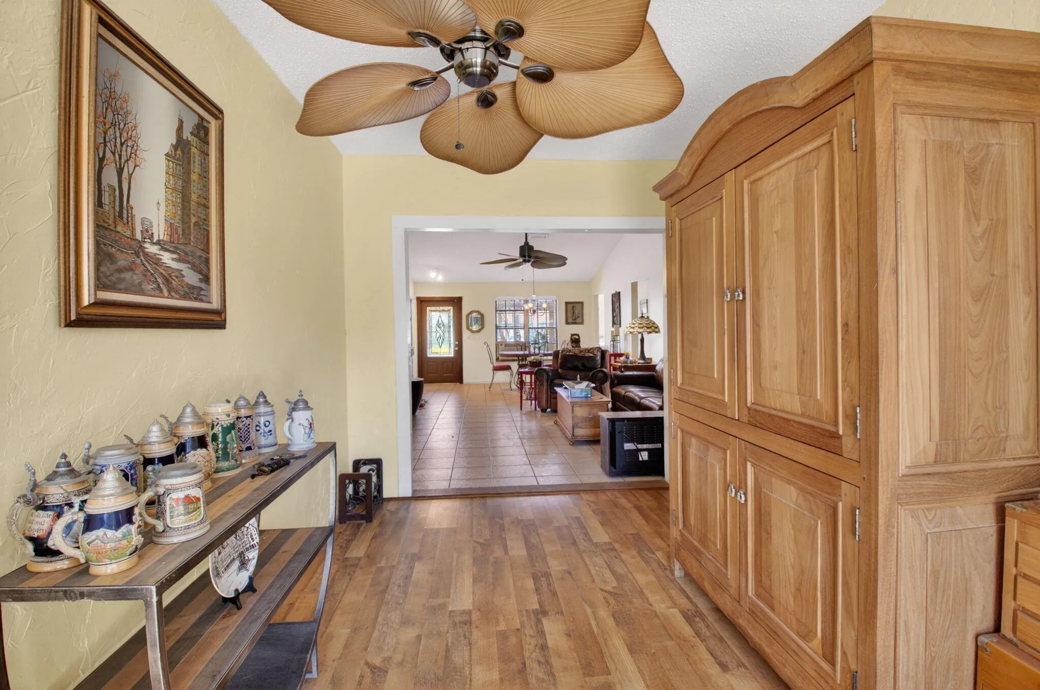 9389 Longmeadow Circle