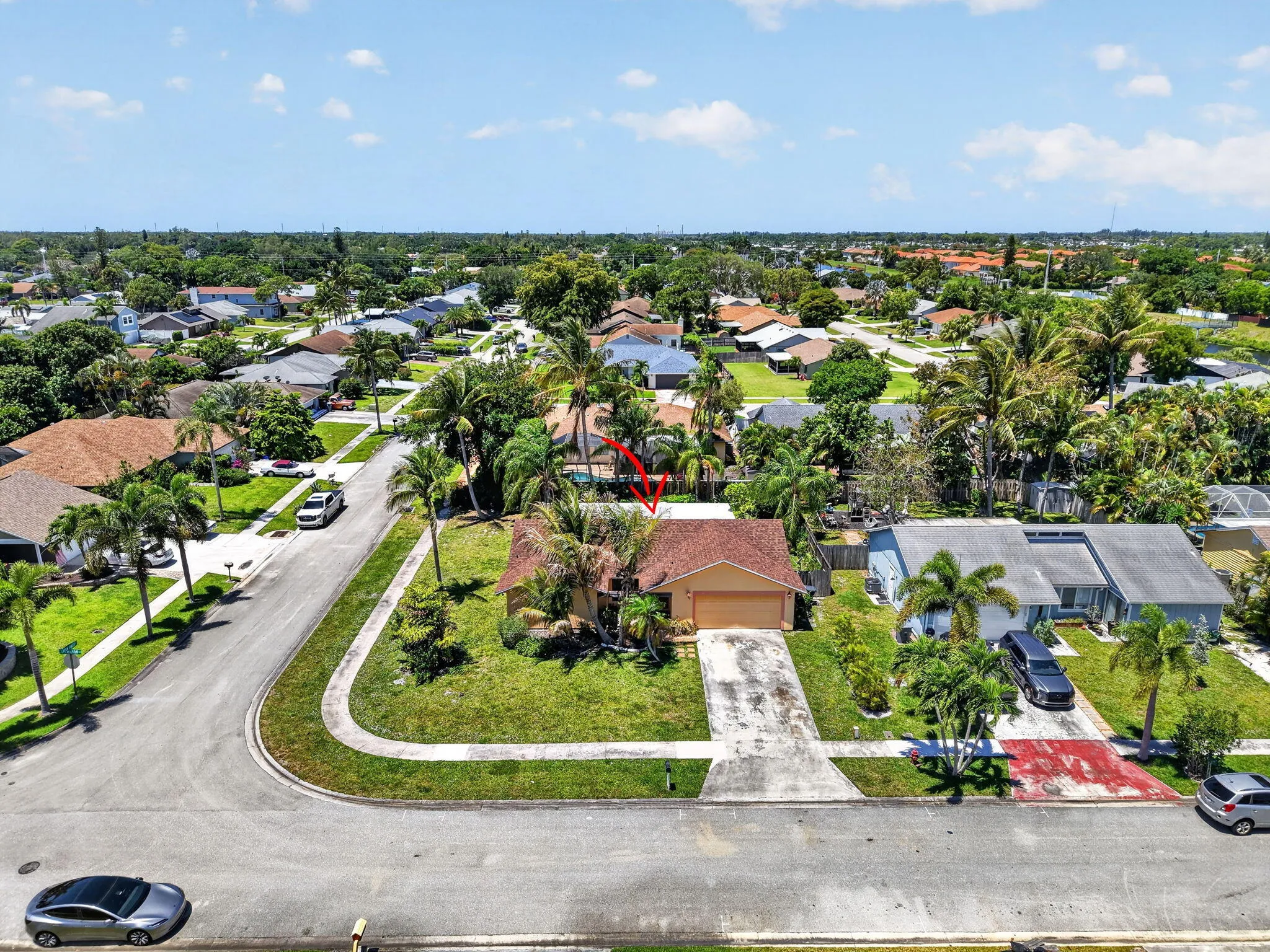 9389 Longmeadow Circle