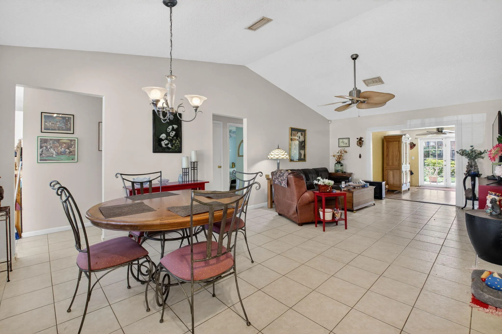 9389 Longmeadow Circle