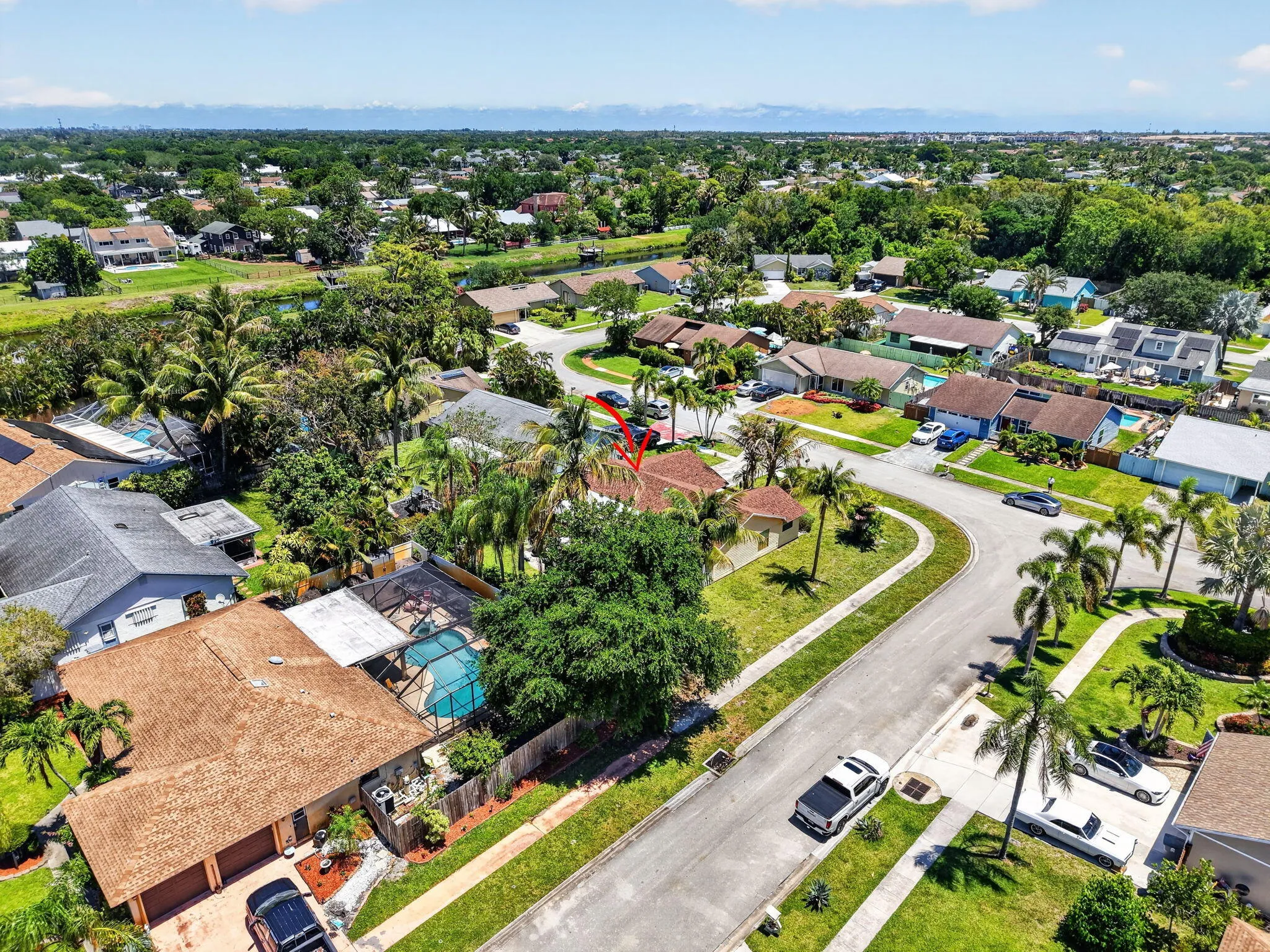 9389 Longmeadow Circle