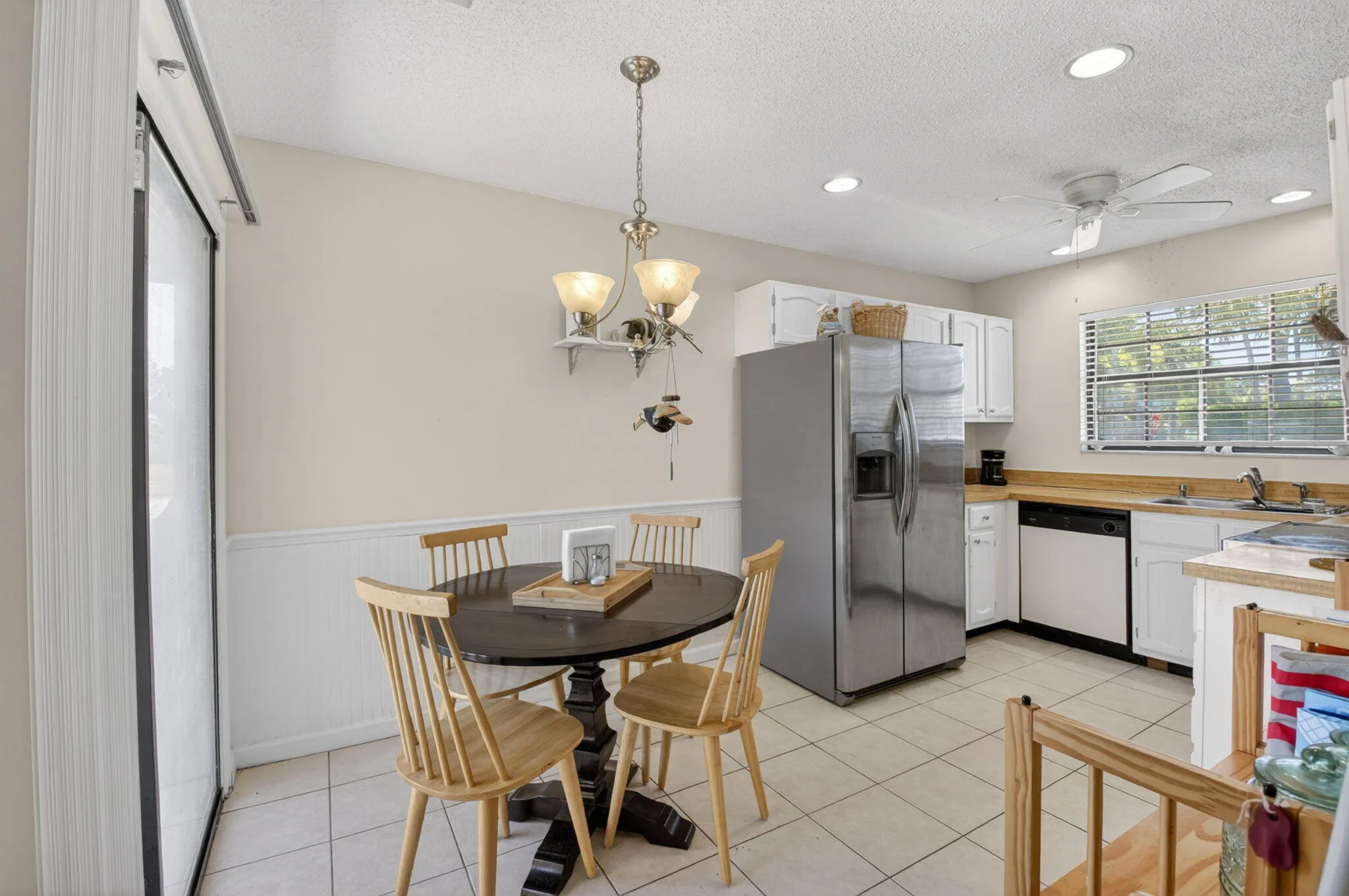 9389 Longmeadow Circle