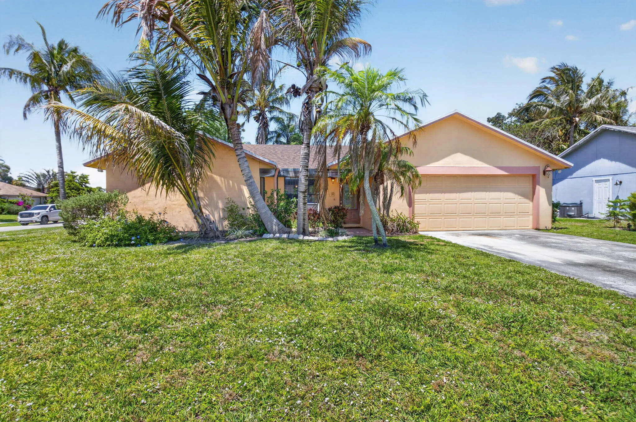 9389 Longmeadow Circle
