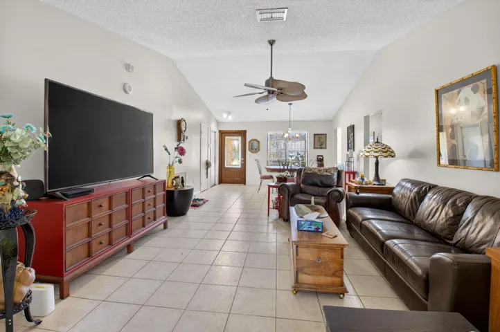 9389 Longmeadow Circle