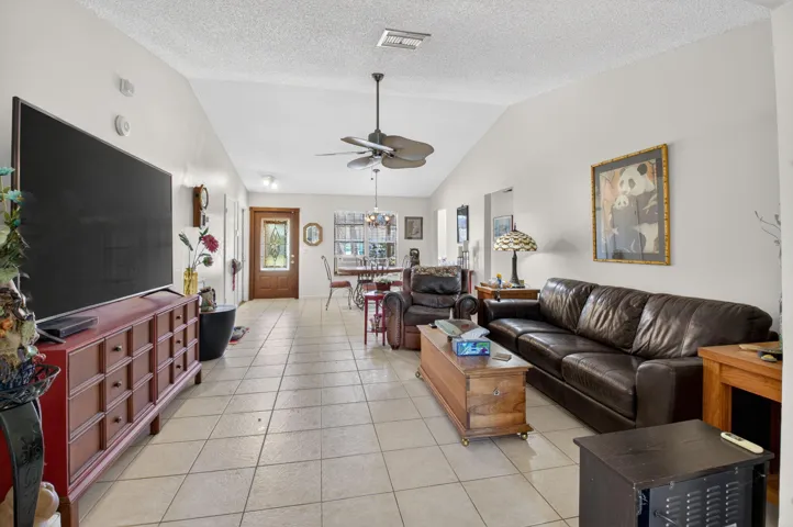 9389 Longmeadow Circle