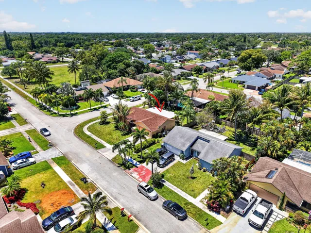9389 Longmeadow Circle