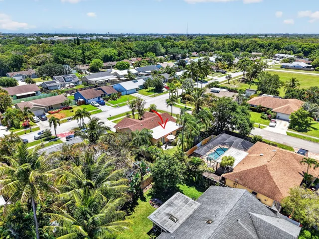 9389 Longmeadow Circle