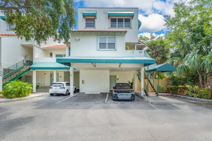 001-324NorthLakeDrive-Lantana-FL-33462-S
